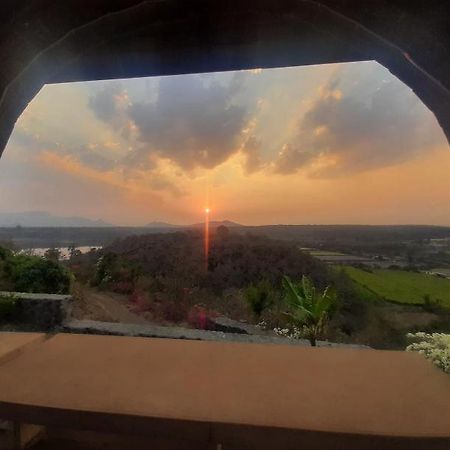 Eze Nof - A Hilltop Villa With 360º Water View Nāsik Eksteriør bilde