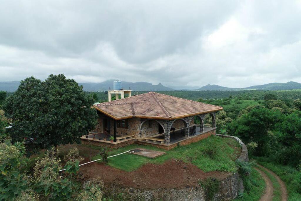 Eze Nof - A Hilltop Villa With 360º Water View Nāsik Eksteriør bilde